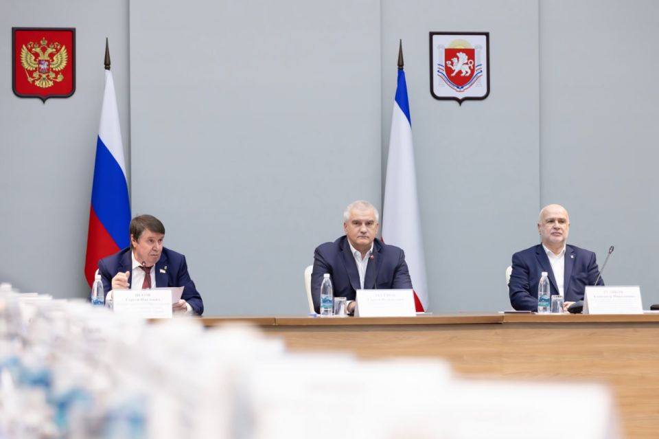 Сергей Аксёнов: В Крыму до 2014 года накоплен уникальный опыт по защите русского языка и сохранению русской культурной идентичности и традиций Сергей Аксёнов: В Крыму до 2014 года накоплен уникальный опыт по защите русского языка и сохранению русской культурной идентичности и традиций