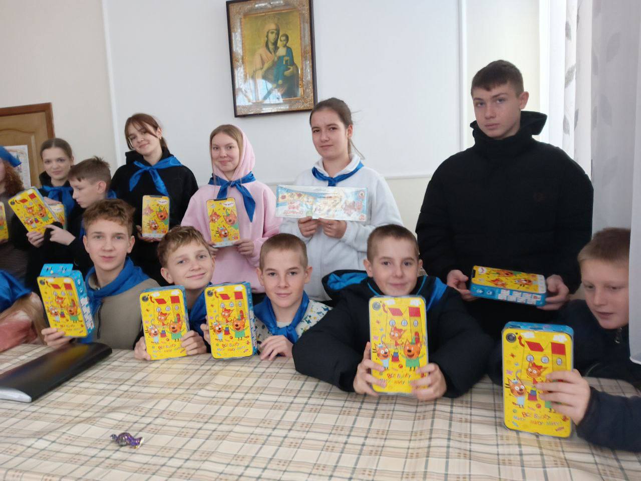 ОП РК поддержала праздник для многодетных семей и передала подарки детям