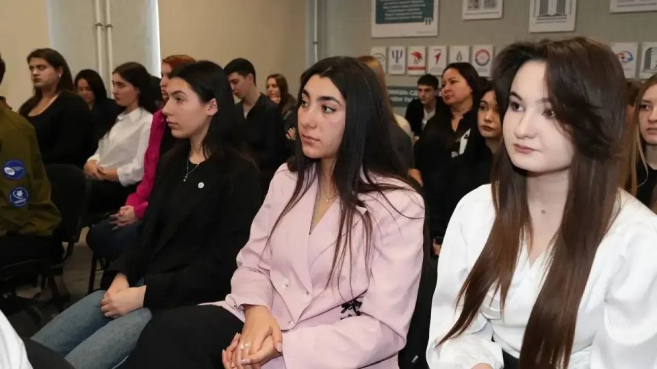 � ���� ����� ����� ������� ���������� ������������� �������� ������������� ������������