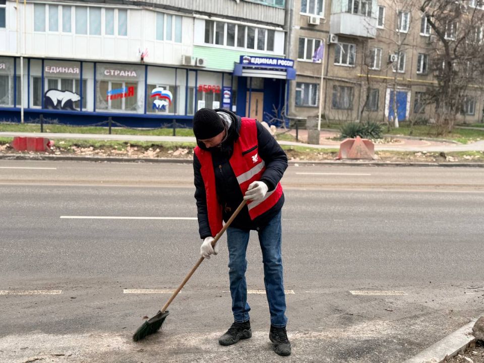 ������ ����� � ��������, ��������� ������ � ������ � ���� ��������������� ������������ �����