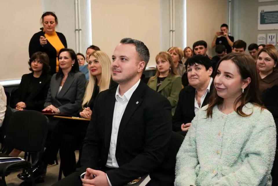 � ���� ����� ����� ������� ���������� ������������� �������� ������������� ������������