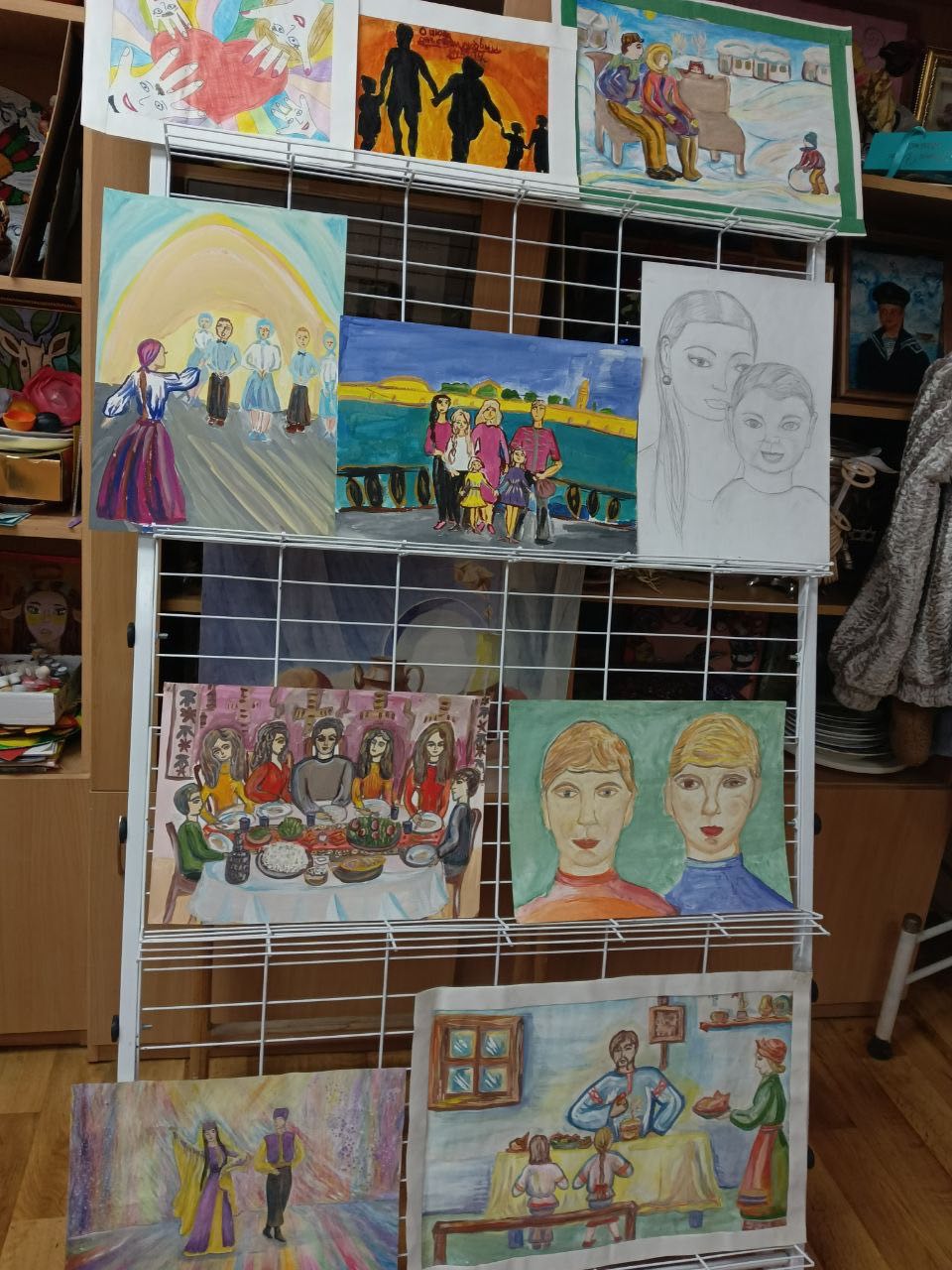 ОП РК поддержала праздник для многодетных семей и передала подарки детям ОП РК поддержала праздник для многодетных семей и передала подарки детям