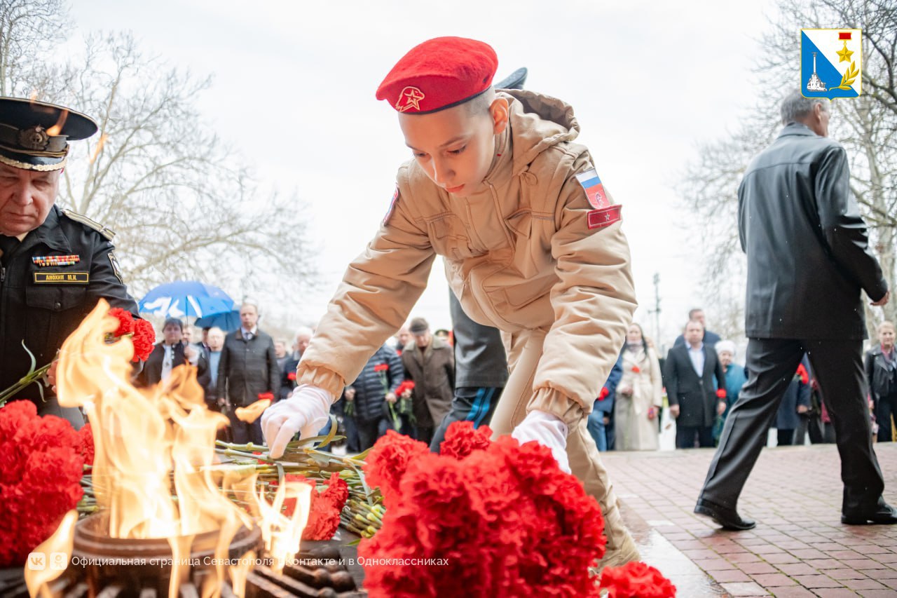 Чтим память жителей блокадного Ленинграда Чтим память жителей блокадного Ленинграда