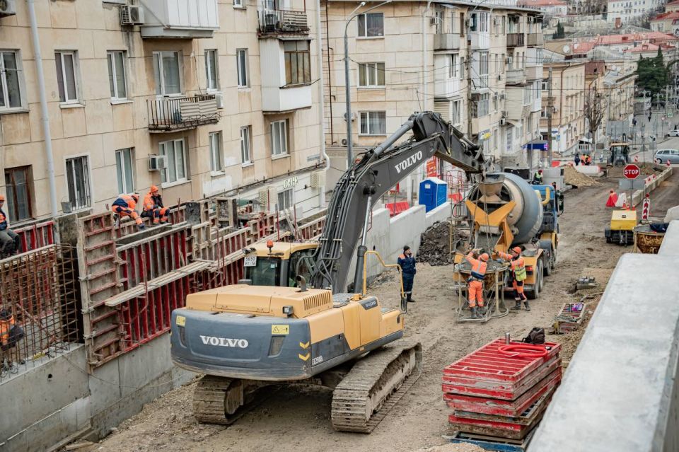 Михаил Развожаев: Ремонт на Адмирала Октябрьского идет по плану Михаил Развожаев: Ремонт на Адмирала Октябрьского идет по плану