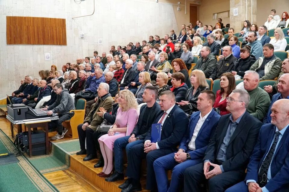 �������������� ������� ����� ����� � 80 ���