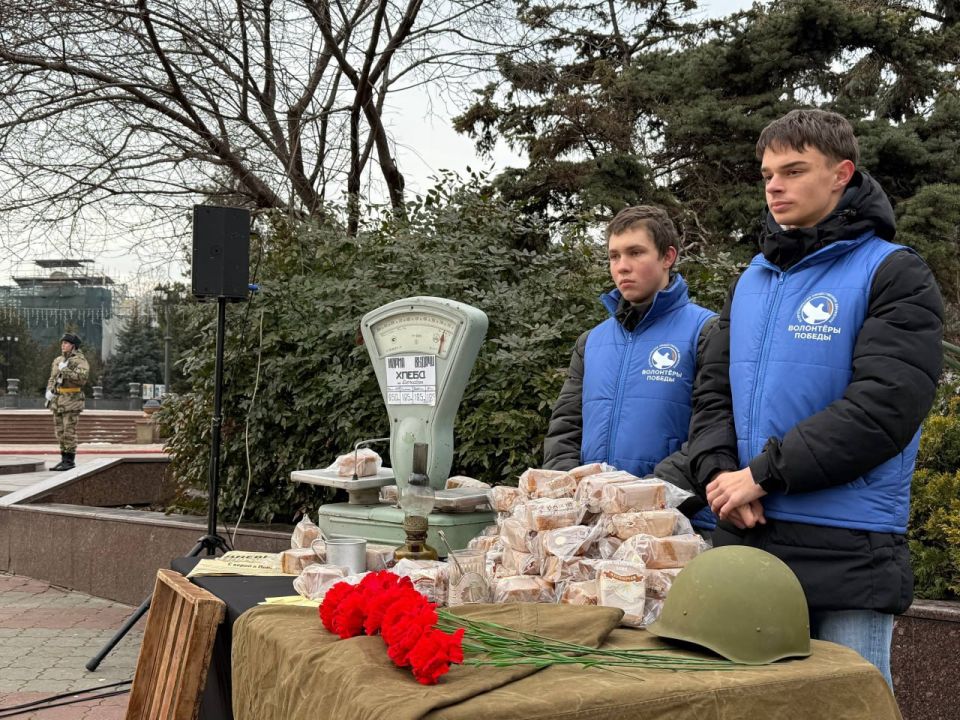 В Крыму росгвардейцы присоединились к памятным мероприятиям, приуроченным к годовщине полного снятия блокады Ленинграда В Крыму росгвардейцы присоединились к памятным мероприятиям, приуроченным к годовщине полного снятия блокады Ленинграда