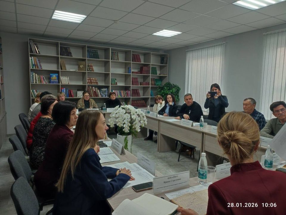 Антон Кравец: В Нижнегорском районе состоялось заседание районной организации Крымского республиканского отделения Российского общества историков-архивистов Антон Кравец: В Нижнегорском районе состоялось заседание районной организации Крымского республиканского отделения Российского общества историков-архивистов