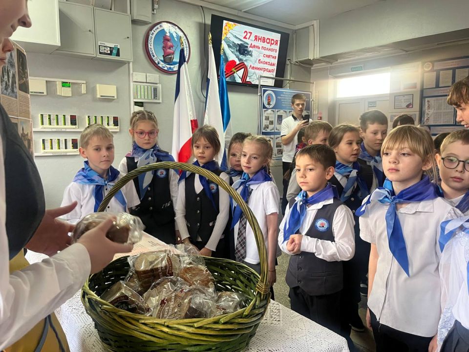 27 ������, � ���� ���� � 4 ����� ������� �.�. ��������� ������ ����������� ������ �������� ����������� � ����� �������� � ��������� ������������