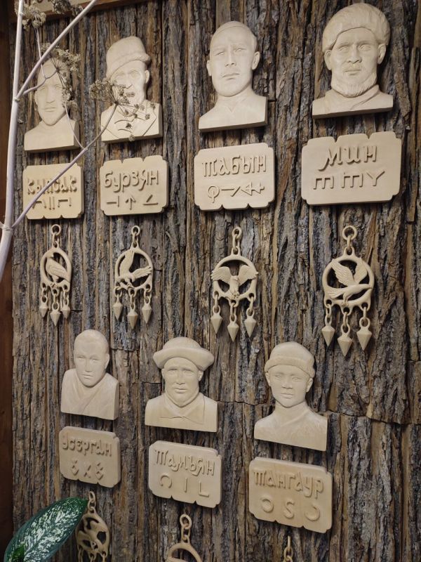 Денис Олейник: Совместно с председателем Раздольненского районного совета Татьяной Вышинской прибыли в столицу Республики Башкортостан город Уфа для участия в III Всероссийском муниципальном форуме «Малая родина — сила... Денис Олейник: Совместно с председателем Раздольненского районного совета Татьяной Вышинской прибыли в столицу Республики Башкортостан город Уфа для участия в III Всероссийском муниципальном форуме «Малая родина — сила...