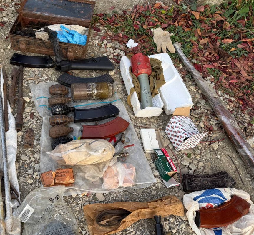 В Судаке у местного жителя изъят богатый арсенал незаконно хранящегося оружия и боеприпасов