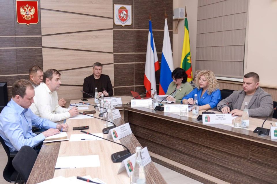 ��������� �����: � ��������� � ������ ������� ������ ������� ������� ������ ��ջ ��������� �������� ���������� �������� ������������ �������