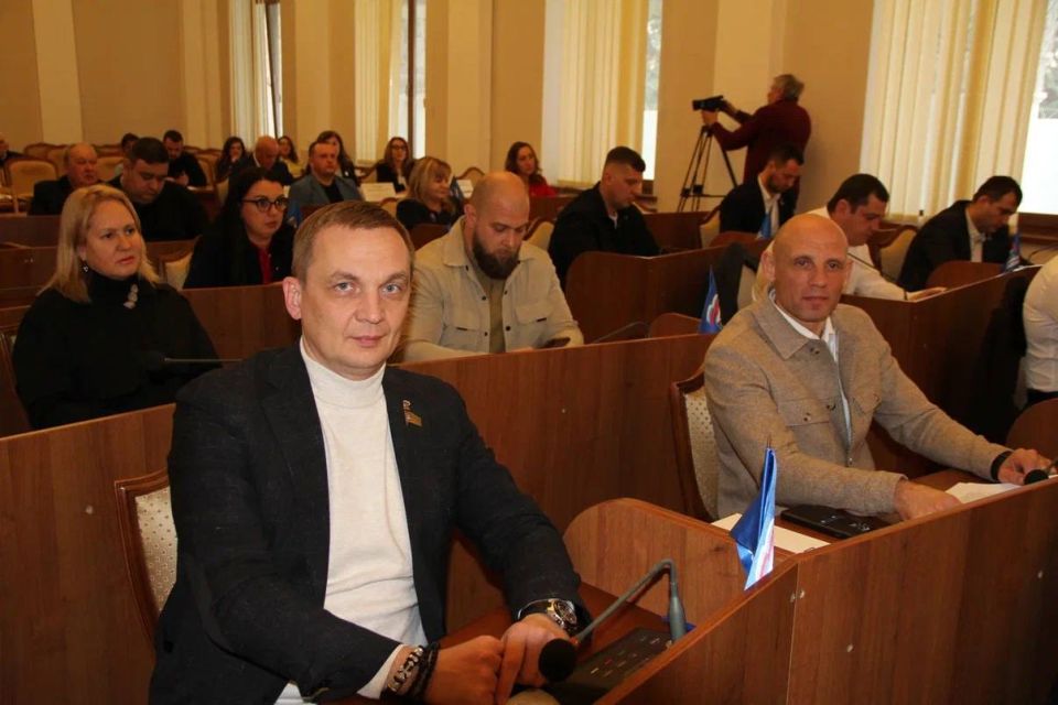 ���������� �����������: ���������� 20-� ��������� ������ ���������� ���������� ������