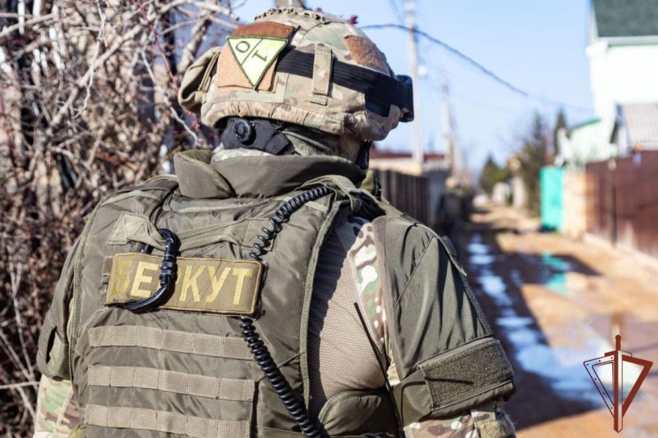 В Севастополе сотрудники Росгвардии обезвредили упавший беспилотник