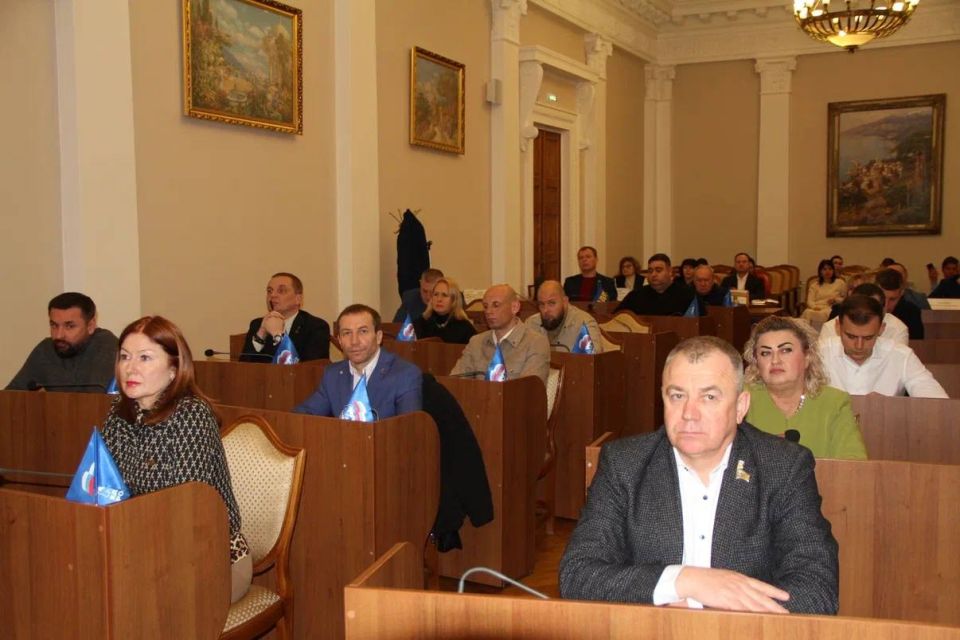 ���������� �����������: ���������� 20-� ��������� ������ ���������� ���������� ������