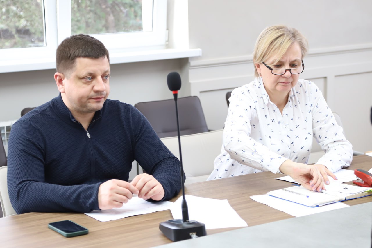 Анжелика Ястребова: Состоялось заседание рабочей группы Межведомственной комиссии Республики Крым по противодействию нелегальной занятости на территории Бахчисарайского района Анжелика Ястребова: Состоялось заседание рабочей группы Межведомственной комиссии Республики Крым по противодействию нелегальной занятости на территории Бахчисарайского района