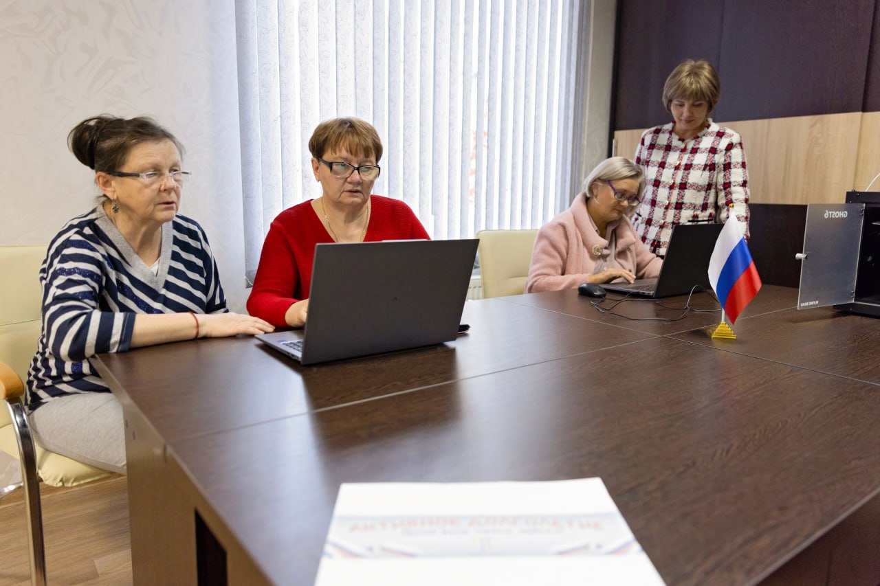 Сергей Аксёнов: Более 170 тысяч пенсионеров и пожилых крымчан приняли участие в программе «Активное долголетие», стартовавшей в республике в 2025 году в рамках национального проекта «Семья» Сергей Аксёнов: Более 170 тысяч пенсионеров и пожилых крымчан приняли участие в программе «Активное долголетие», стартовавшей в республике в 2025 году в рамках национального проекта «Семья»