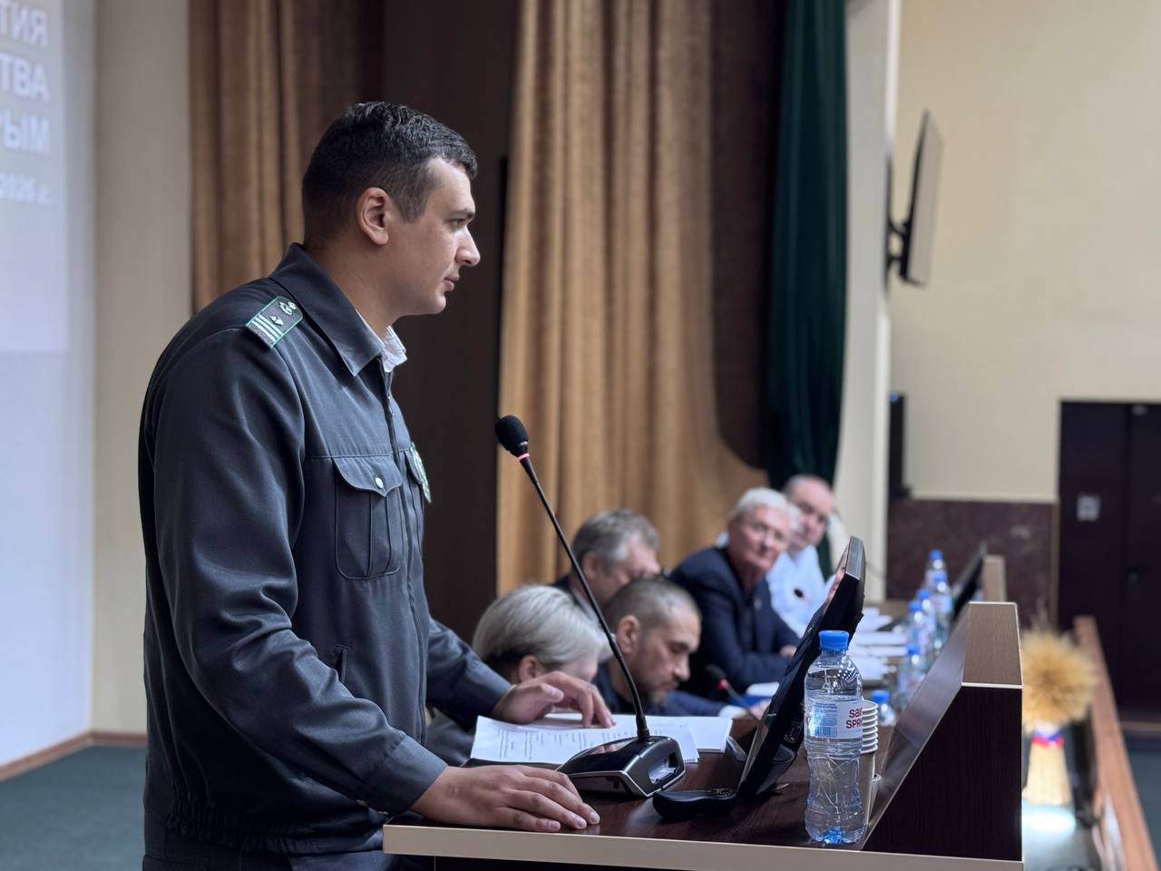 «Стратегия развития пчеловодства»: в Крыму проходит масштабный отраслевой разговор «Стратегия развития пчеловодства»: в Крыму проходит масштабный отраслевой разговор