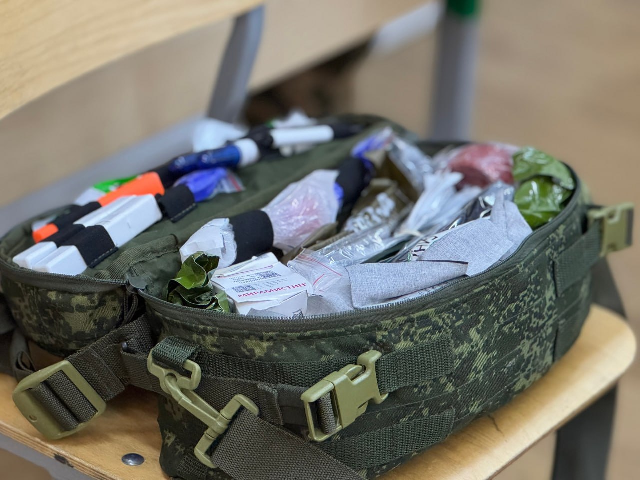 Кадеты 6 класса Открытого космического лицея им. Г. Т. Берегового города Симферополя, при содействии советника директора по воспитанию Софьи Чирковой, встретились с инструкторами военной части 6922 Кадеты 6 класса Открытого космического лицея им. Г. Т. Берегового города Симферополя, при содействии советника директора по воспитанию Софьи Чирковой, встретились с инструкторами военной части 6922