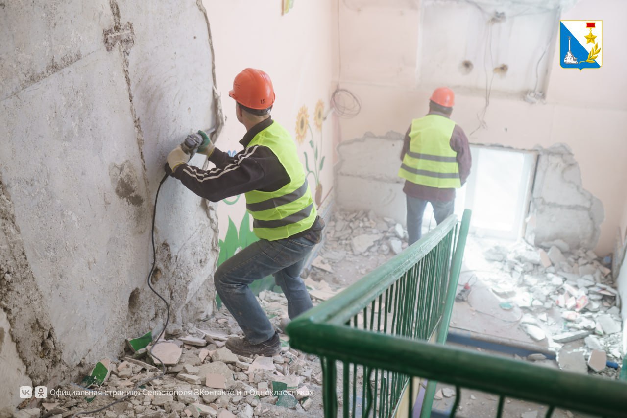 В Севастополе начали капитальный ремонт детского сада № 32 на улице Дунайской В Севастополе начали капитальный ремонт детского сада № 32 на улице Дунайской