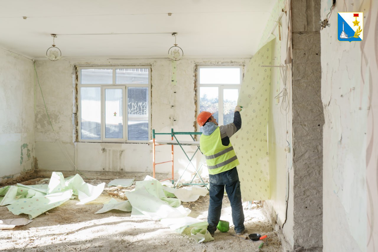 В Севастополе начали капитальный ремонт детского сада № 32 на улице Дунайской