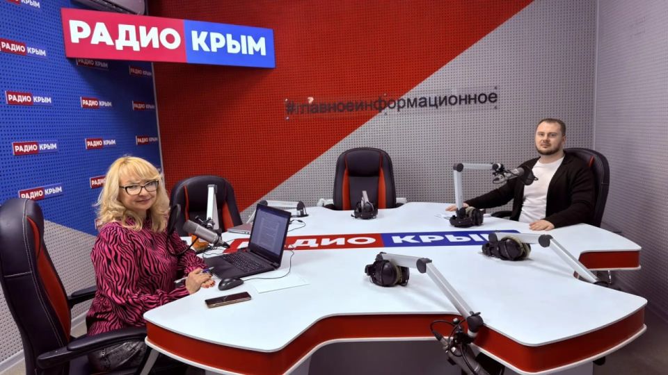 Глава администрации района Антон Кравец принимал участие в обсуждении проектов инициативного бюджетирования на Радио Крым