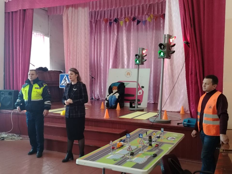 В Крыму проходят уроки по профилактике дорожно-транспортного травматизма