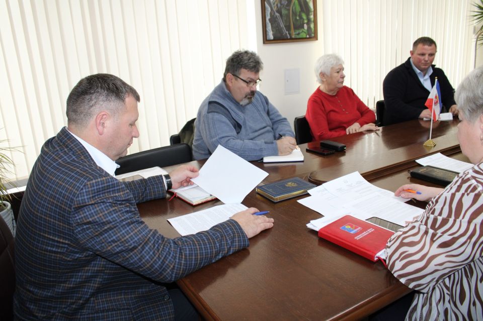 ����� ������������� ���������� ������ ����� �������� ������ ��������� �������� �� �������������� � ���������� ������������ �������� � ����������� �������� ������������, �� ������� �������� ��� ������ �������: