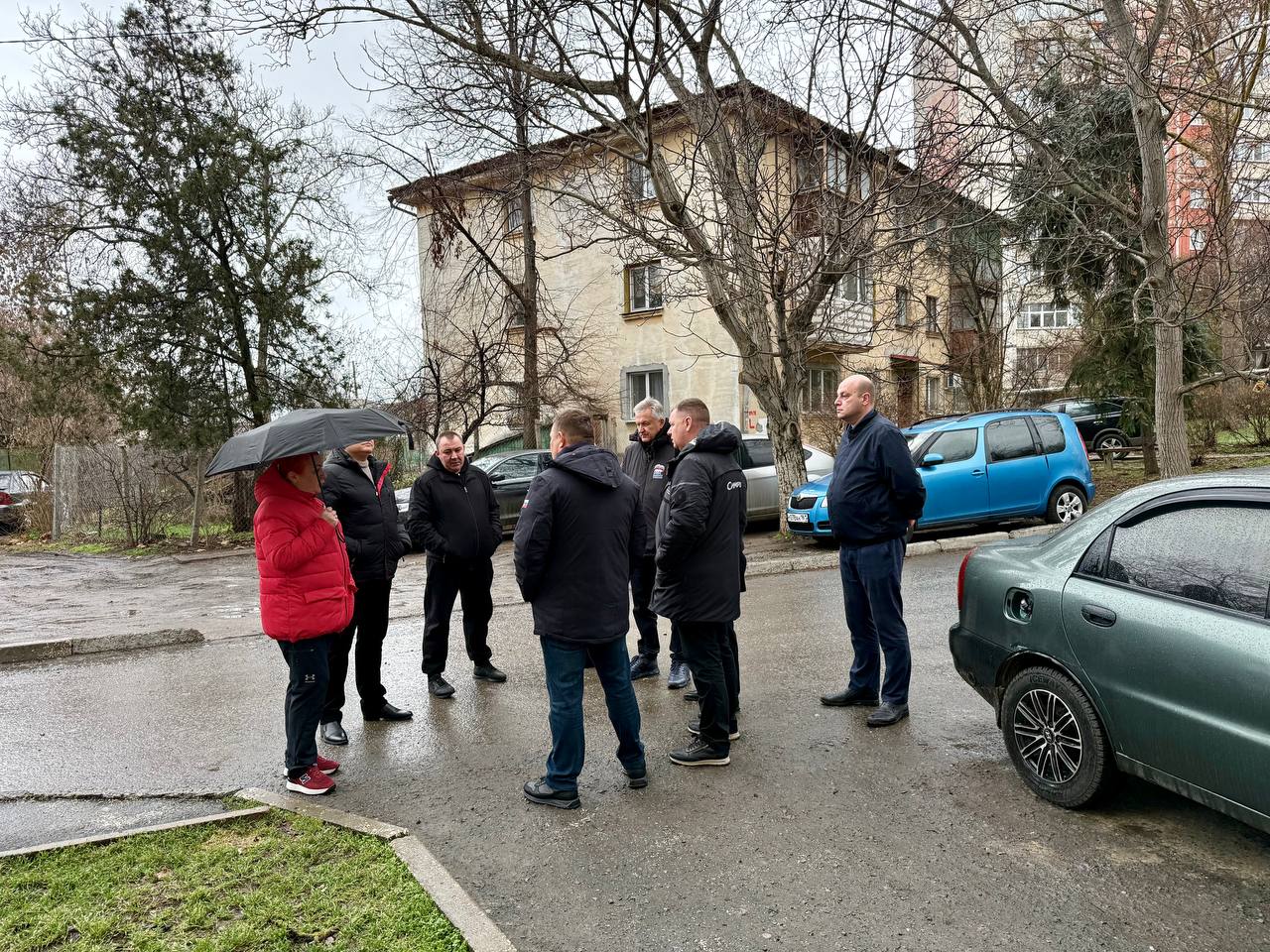 Михаил Афанасьев: Субботу начал с прямого эфира в соцсетях, ответил на интересующие симферопольцев вопросы Михаил Афанасьев: Субботу начал с прямого эфира в соцсетях, ответил на интересующие симферопольцев вопросы