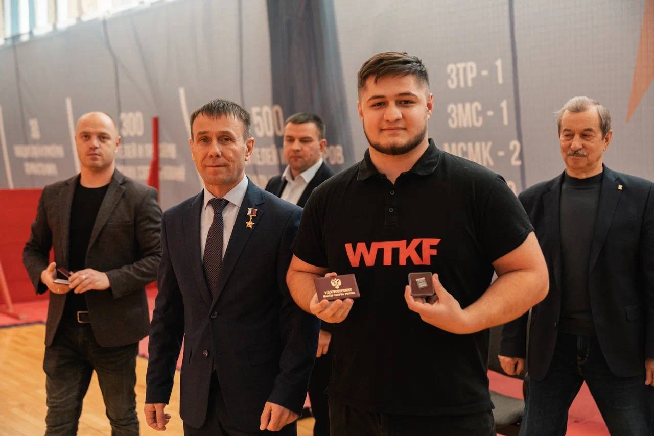 Юрий Нимченко: Принял участие в торжественной церемонии открытия первенства и чемпионата Центрального федерального округа по универсальному бою в дисциплине «средства защиты», которые прошли в Домодедово на базе МАУ «ГС... Юрий Нимченко: Принял участие в торжественной церемонии открытия первенства и чемпионата Центрального федерального округа по универсальному бою в дисциплине «средства защиты», которые прошли в Домодедово на базе МАУ «ГС...