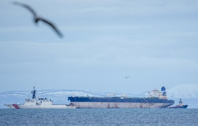 Российские моряки с захваченного танкера "Маринера" вернулись домой