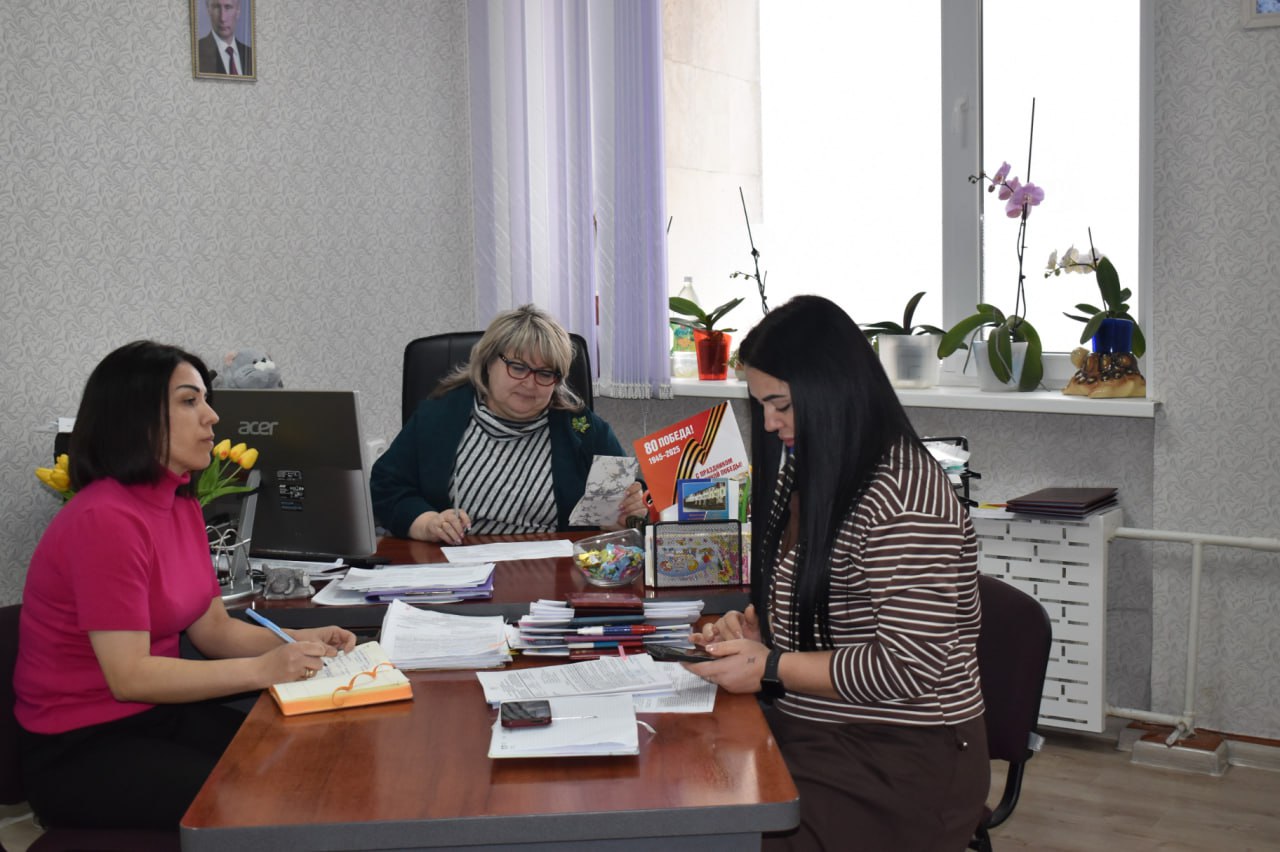 Сергей Биданец: РАБОТА ОРГАНОВ МЕСТНОГО САМОУПРАВЛЕНИЯ КРАСНОПЕРЕКОПСКОГО РАЙОНА: ГЛАВНОЕ ЗА МЕСЯЦ Сергей Биданец: РАБОТА ОРГАНОВ МЕСТНОГО САМОУПРАВЛЕНИЯ КРАСНОПЕРЕКОПСКОГО РАЙОНА: ГЛАВНОЕ ЗА МЕСЯЦ