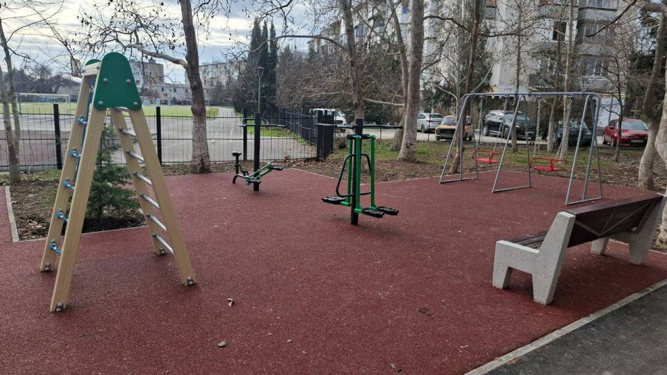 Кирилл Чебышев: Продолжается масштабное благоустройство дворовых территорий в Судаке Кирилл Чебышев: Продолжается масштабное благоустройство дворовых территорий в Судаке