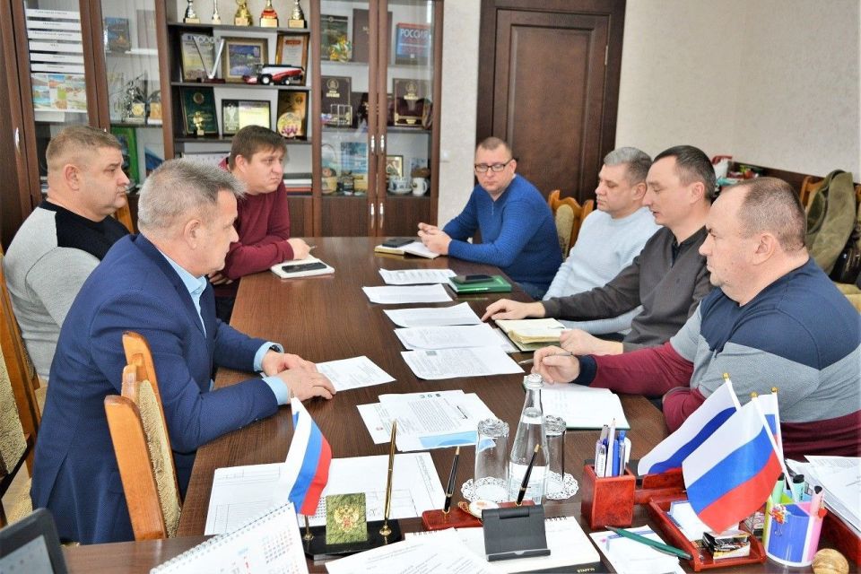 Александр Соколовский: Федеральное государственное казенное учреждение «Управление вневедомственной охраны войск национальной гвардии Российской Федерации по Республике Крым» приглашает на службу в Росгвардию граждан до 50... Александр Соколовский: Федеральное государственное казенное учреждение «Управление вневедомственной охраны войск национальной гвардии Российской Федерации по Республике Крым» приглашает на службу в Росгвардию граждан до 50...