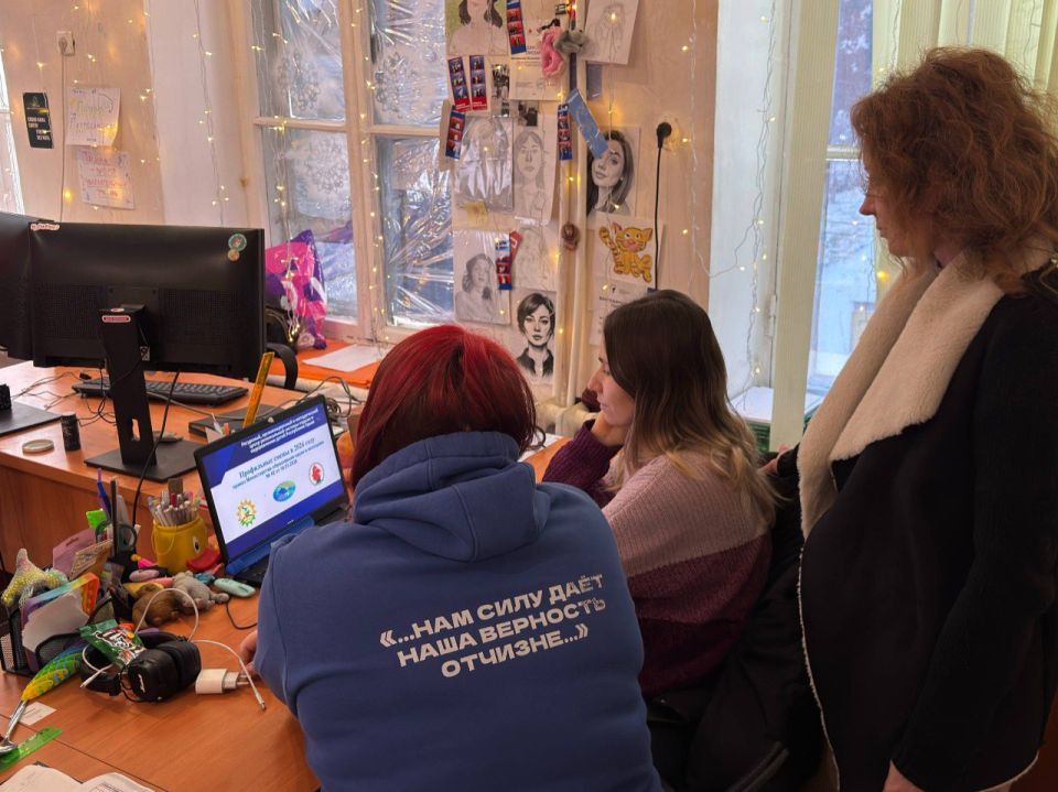 В Крыму состоялось совещание для организаторов летних профильных смен посвященное вопросам развития детского оздоровительного отдыха В Крыму состоялось совещание для организаторов летних профильных смен посвященное вопросам развития детского оздоровительного отдыха