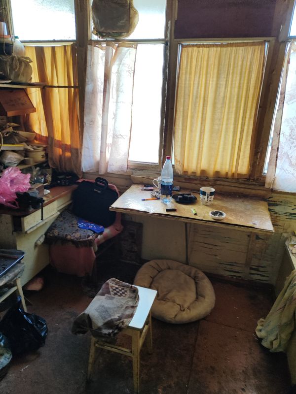 В Евпатории сотрудники местного отдела полиции успешно пресекли деятельность наркокурьера, который пытался распространить значительную партию запрещенных веществ