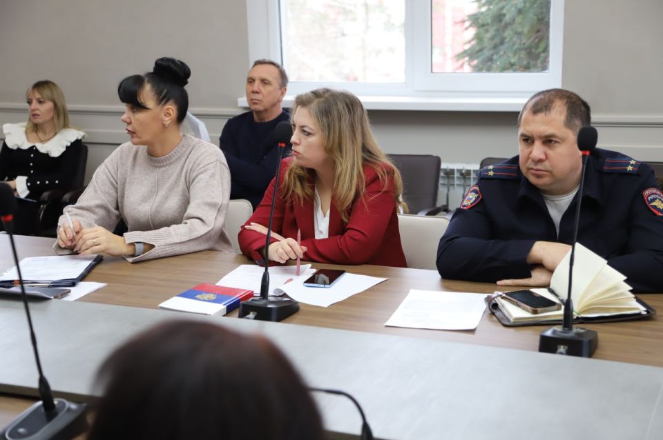 ��� ����������������� ����������� ����� ������������� ������ ������� ���������� ��������� �������� �� ����� ������������������ � ������ �� ���� ��������������� ������