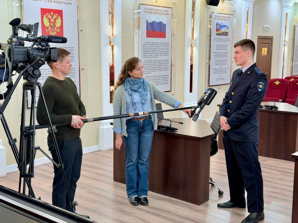 Сегодня в УМВД России по г.Севастополю прошло пресс-мероприятие в связи с началом приема заявлений от старшеклассников, планирующих поступать на учебу в вузы системы МВД