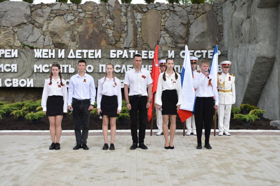 Иван Манучаров: Память — наше главное оружие Иван Манучаров: Память — наше главное оружие