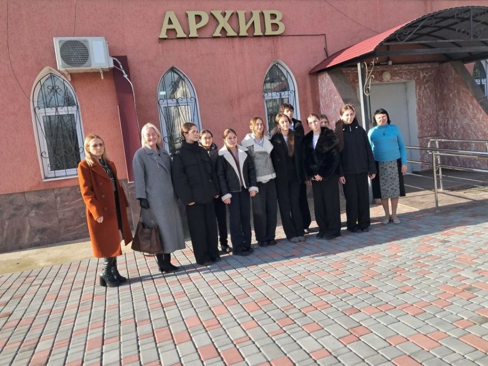 В Белогорске чтят память участников Сталинградской битвы В Белогорске чтят память участников Сталинградской битвы