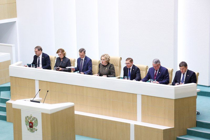 Екатерина Алтабаева: На пленарном заседании сенаторы одобрили изменения законов, направленные на дополнительные гарантии защиты прав граждан