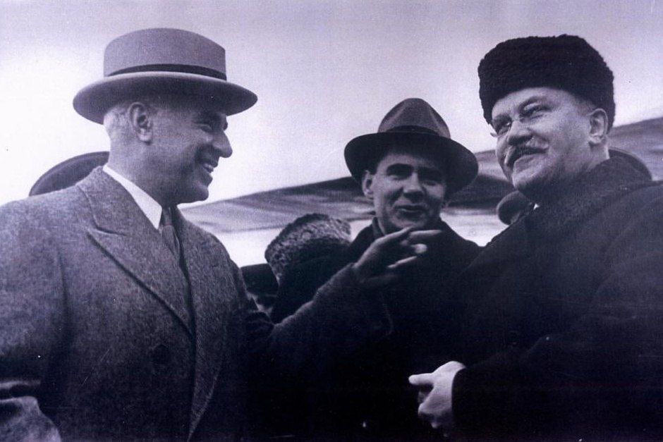 �������� ������������: 4 ������� 1945 ���� ���� ���� ������� ������� ����������, � ���� � � ��������