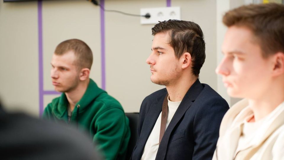 ������� ��������: ���������� ��������� ������� ������ � ��������������� � ����� ���������