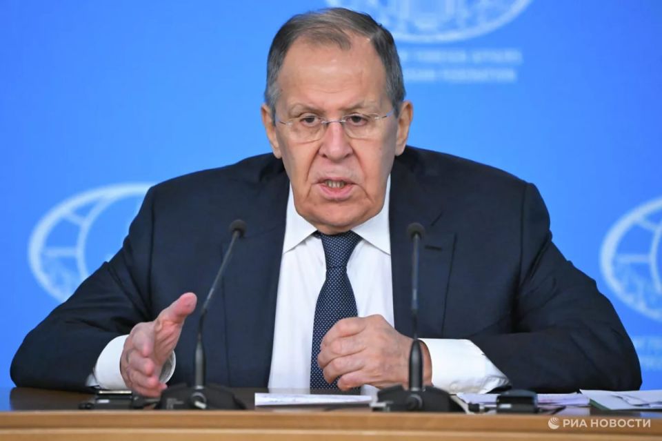 Соблюдение языковых и религиозных свобод на Украине не является предметом торга – Лавров