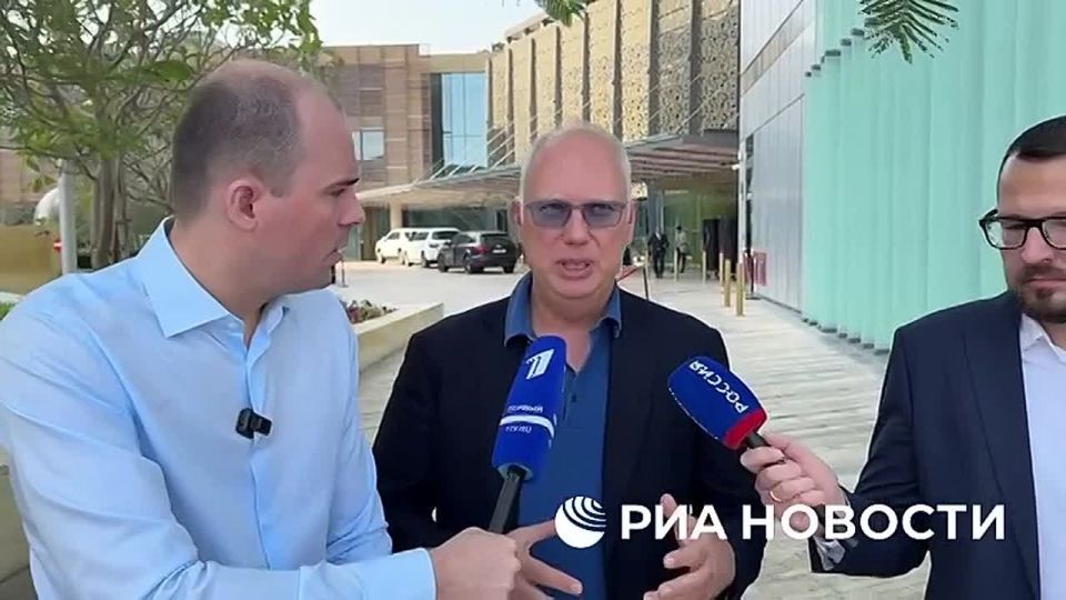 Второй день переговоров: как идут встречи в Абу-Даби