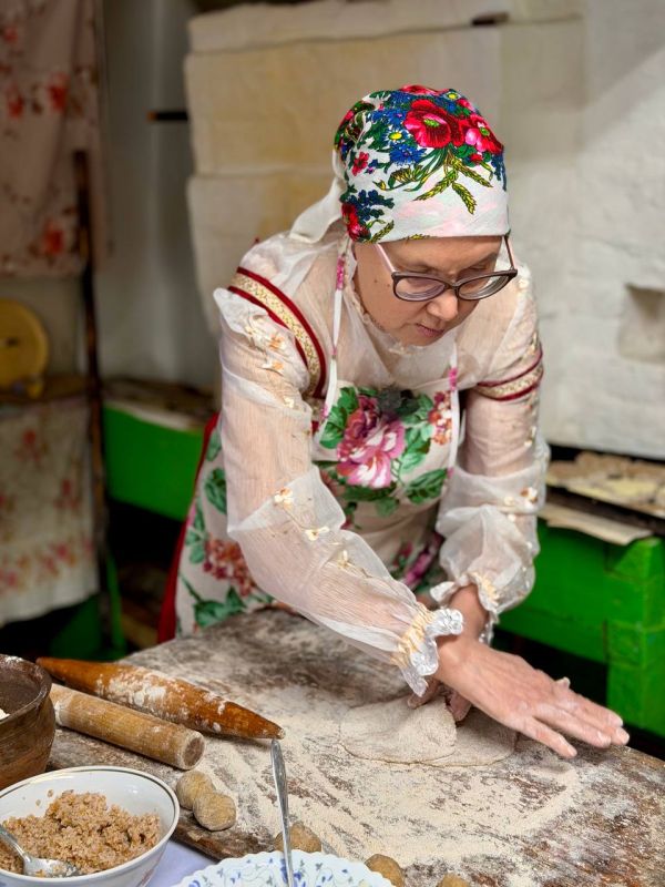 Марьяна Наумова: КЕРЧОМЪЯ. РУССКИЙ СЕВЕР:. Ощущение, что попадаешь к бабушке в деревню, только на Крайнем Севере с температурой -35 Марьяна Наумова: КЕРЧОМЪЯ. РУССКИЙ СЕВЕР:. Ощущение, что попадаешь к бабушке в деревню, только на Крайнем Севере с температурой -35