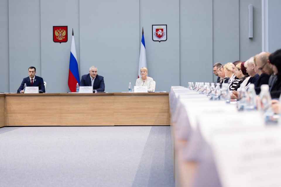 ������ ������������������ ������� ����� � 2025 ���� ��������� ������ 300 ���������� ������