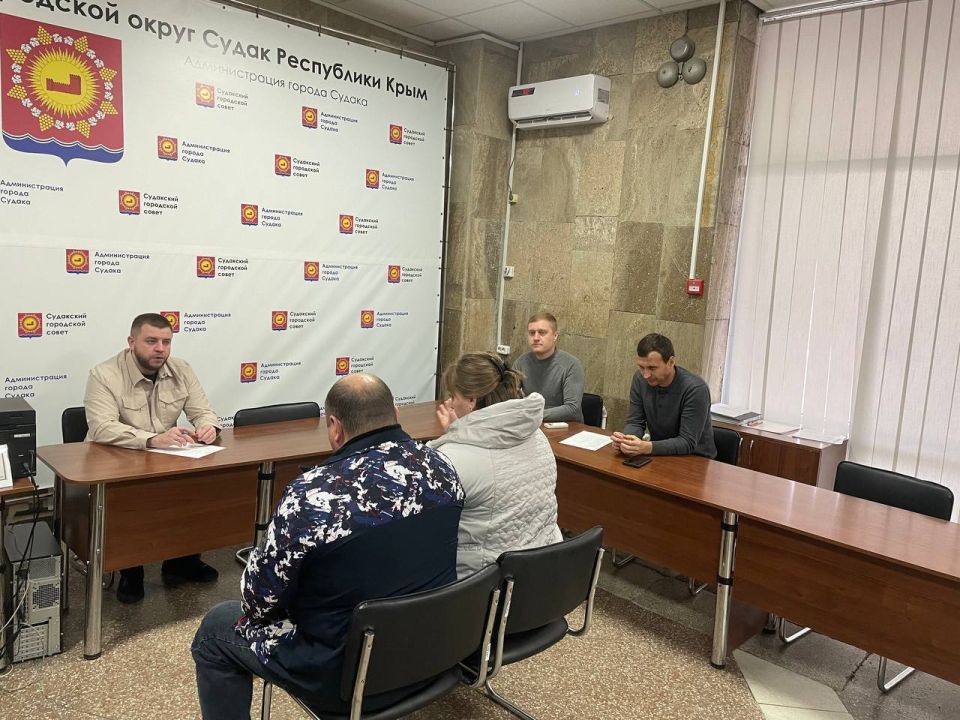 Кирилл Чебышев: Провёл традиционный пятничный приём граждан в администрации города Кирилл Чебышев: Провёл традиционный пятничный приём граждан в администрации города