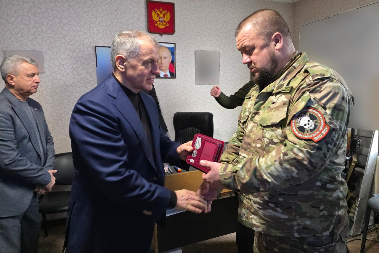 Из Крыма на фронт отправили очередную партию гуманитарной помощи