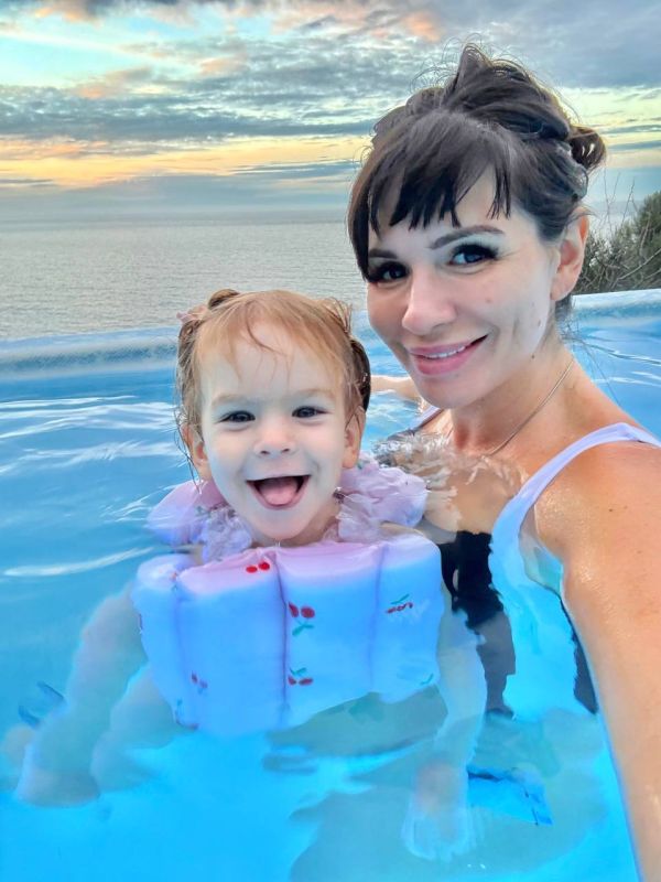 ������� ����������: ����, �������, +10 � �������������� �����