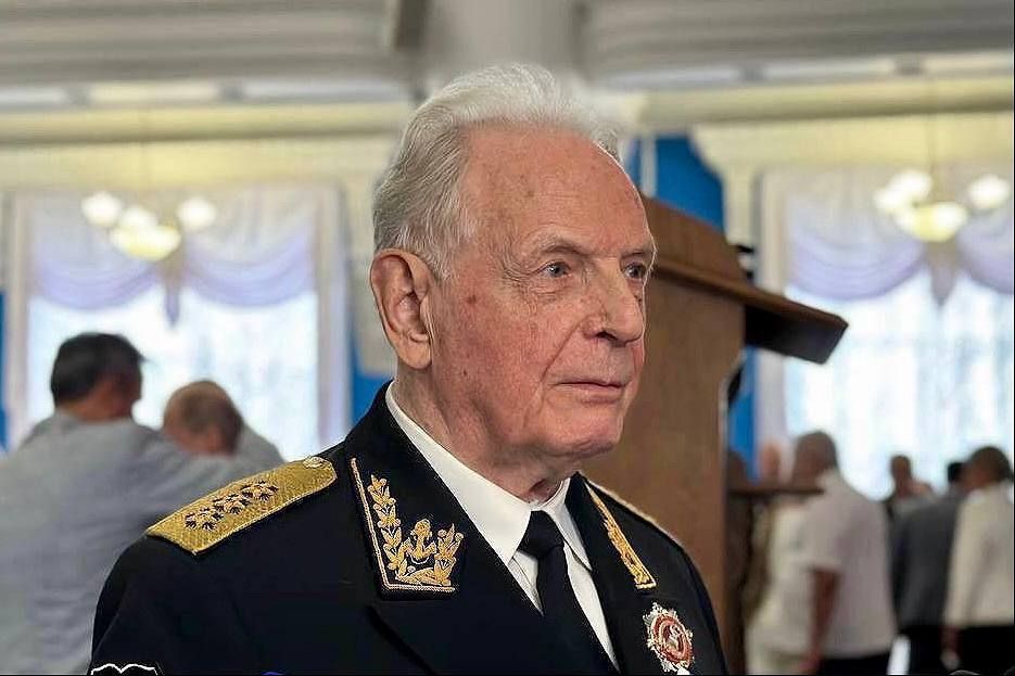 Владимир Немцев: Свой 87-й день рождения сегодня отмечает адмирал, Почётный гражданин Севастополя Игорь Владимирович Касатонов